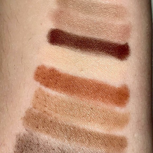 Urban Decay Ultimate Basics Matte Pallette - Picture 4 of 6